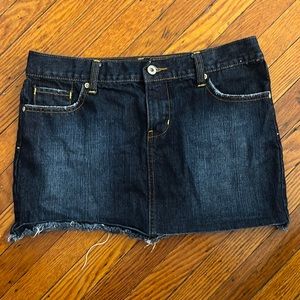 Old Navy dark wash denim skirt